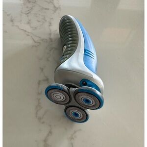 Philips Norelco Nivea For Men Cool Skin